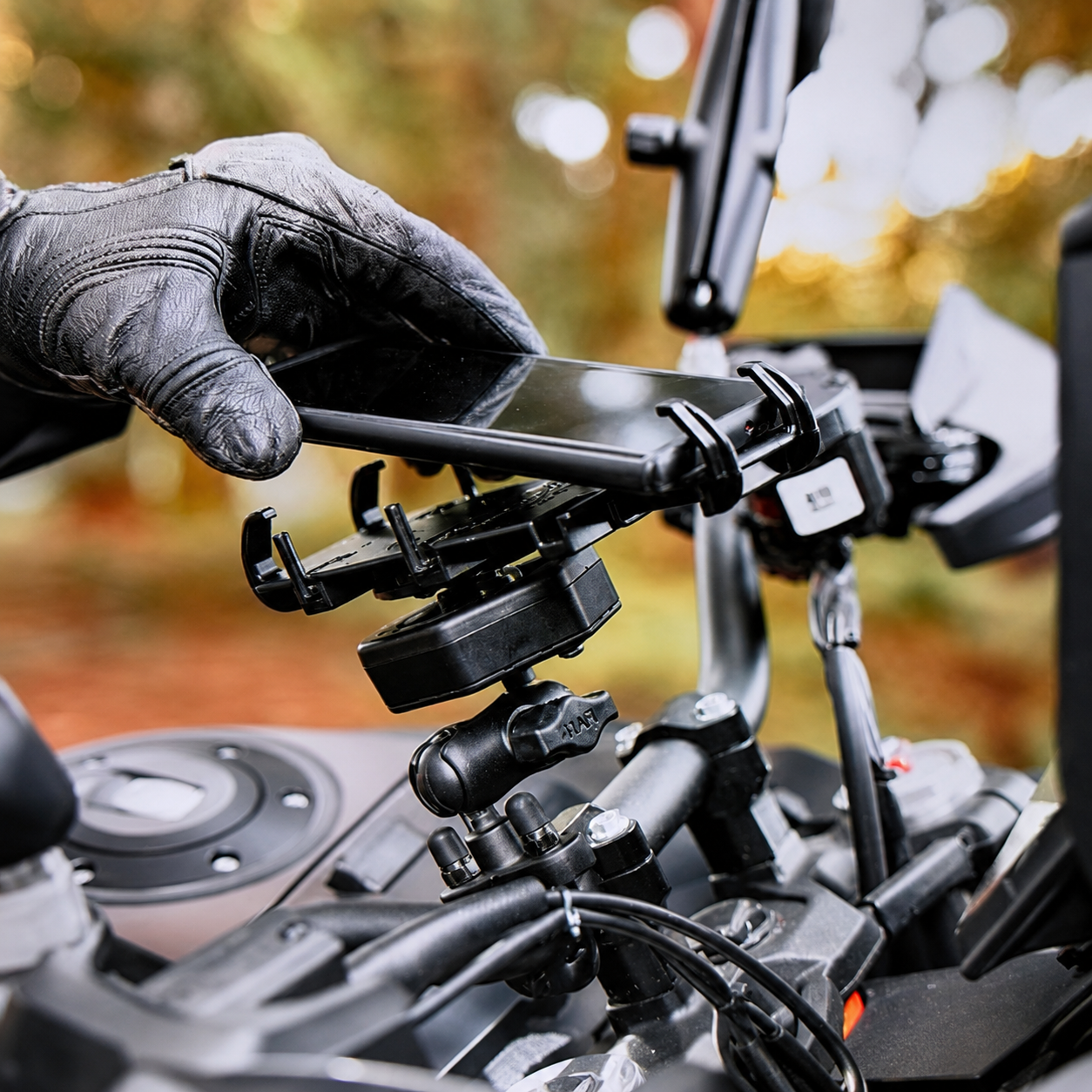 RAM Mount Vibe-Safe Quick-Grip XL Telefoonhouder - trillingsvrij - RAM-HOL-PD4-462B