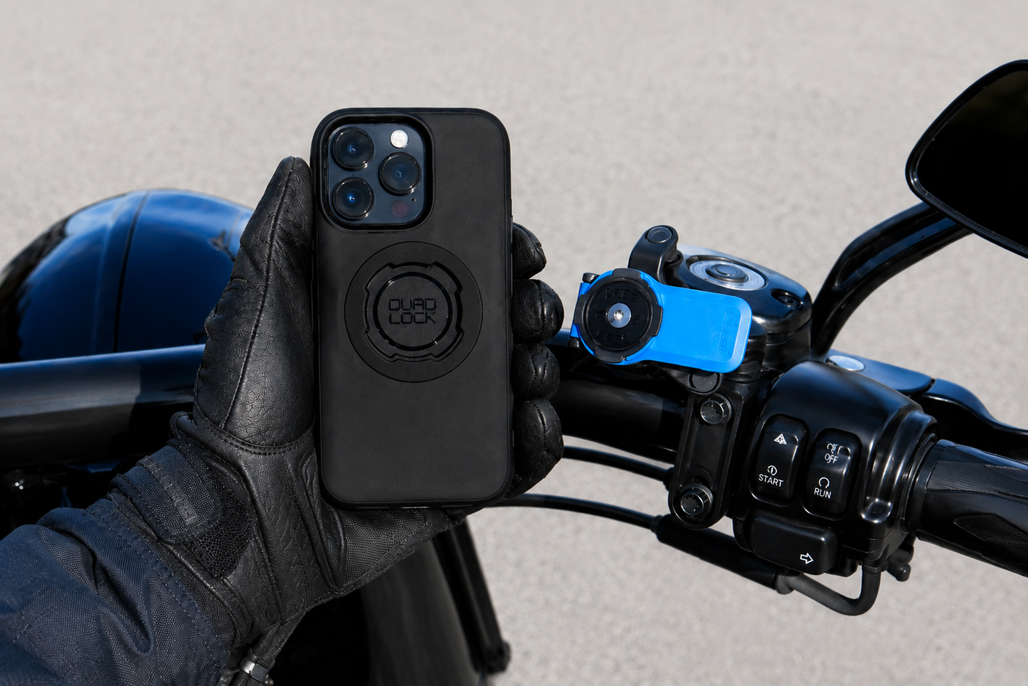 MAG Quad Lock iPhone motorhouder voor Rem- & Koppelingsreservoir